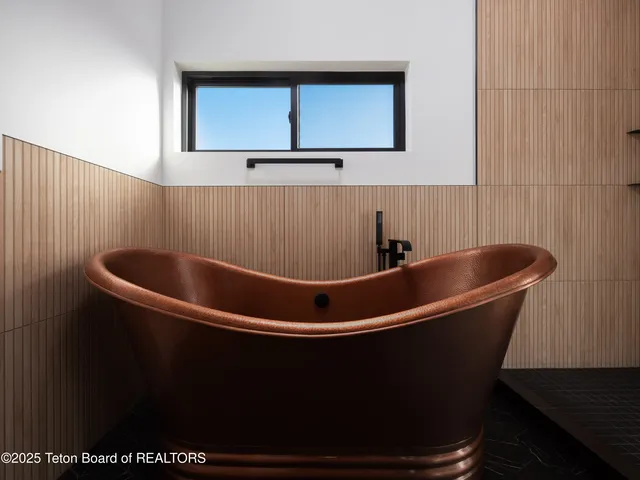 $1,525,000 | 1601 Jackrabbit Lane, Driggs, ID 83422