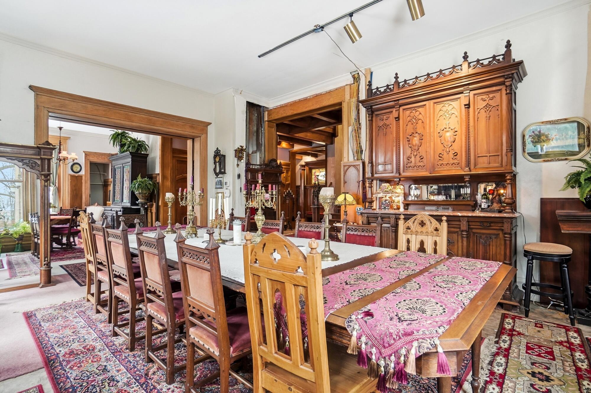 875 East Broad Street Columbus, OH 43205 - Photo 29 of 170 Dining Room