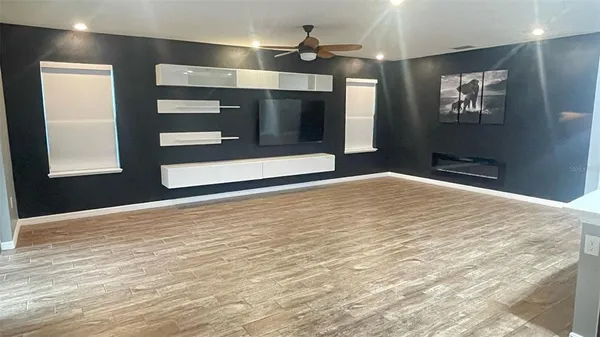 $2,200 | 433 Sardinia Circle, Davenport, FL 33837