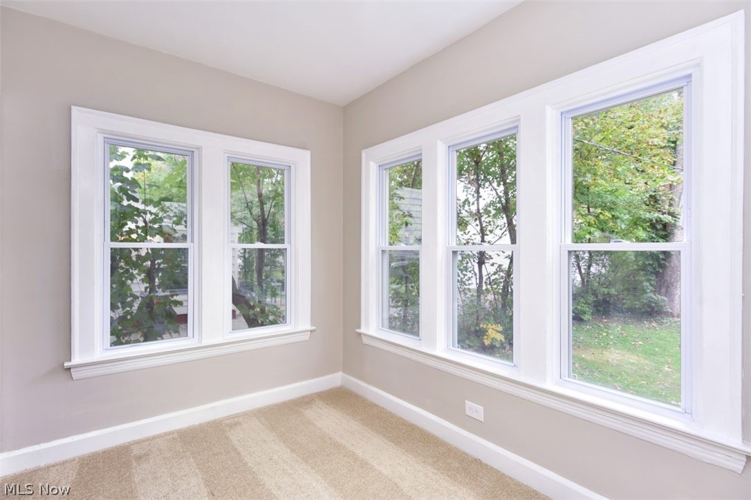 3248 Tullamore Road Cleveland, OH 44118 - Photo 17 of 24 Gallery Image 17