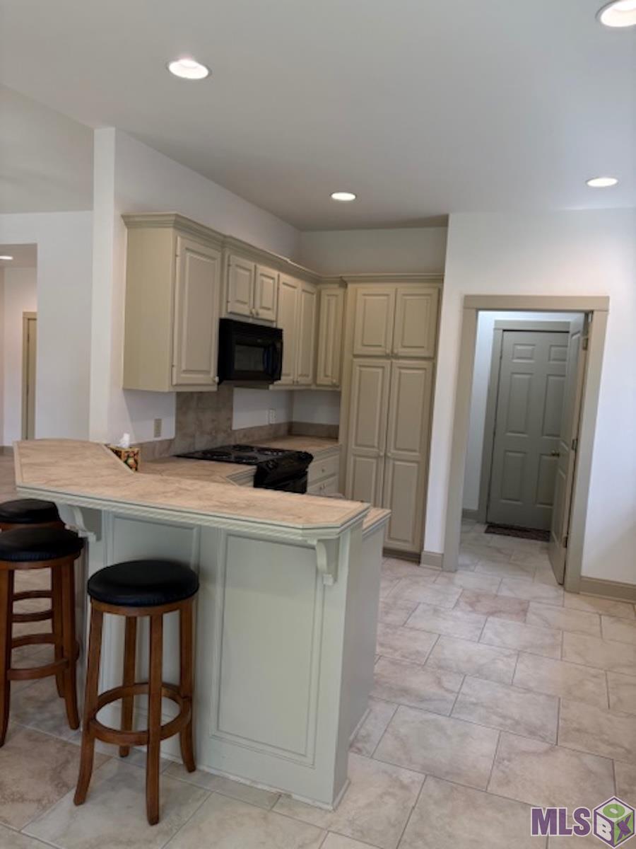 9004 Boone Avenue Baton Rouge, LA 70810 - Photo 3 of 13