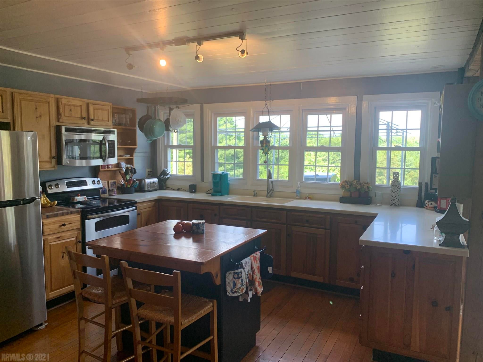 1623 Lick Ridge Road Northeast Check, VA 24072 - Photo 21 of 71 Gallery Image 21
