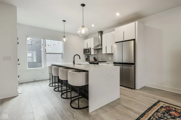 $389,000 | 423 Leota Street, Indianapolis, IN 46203