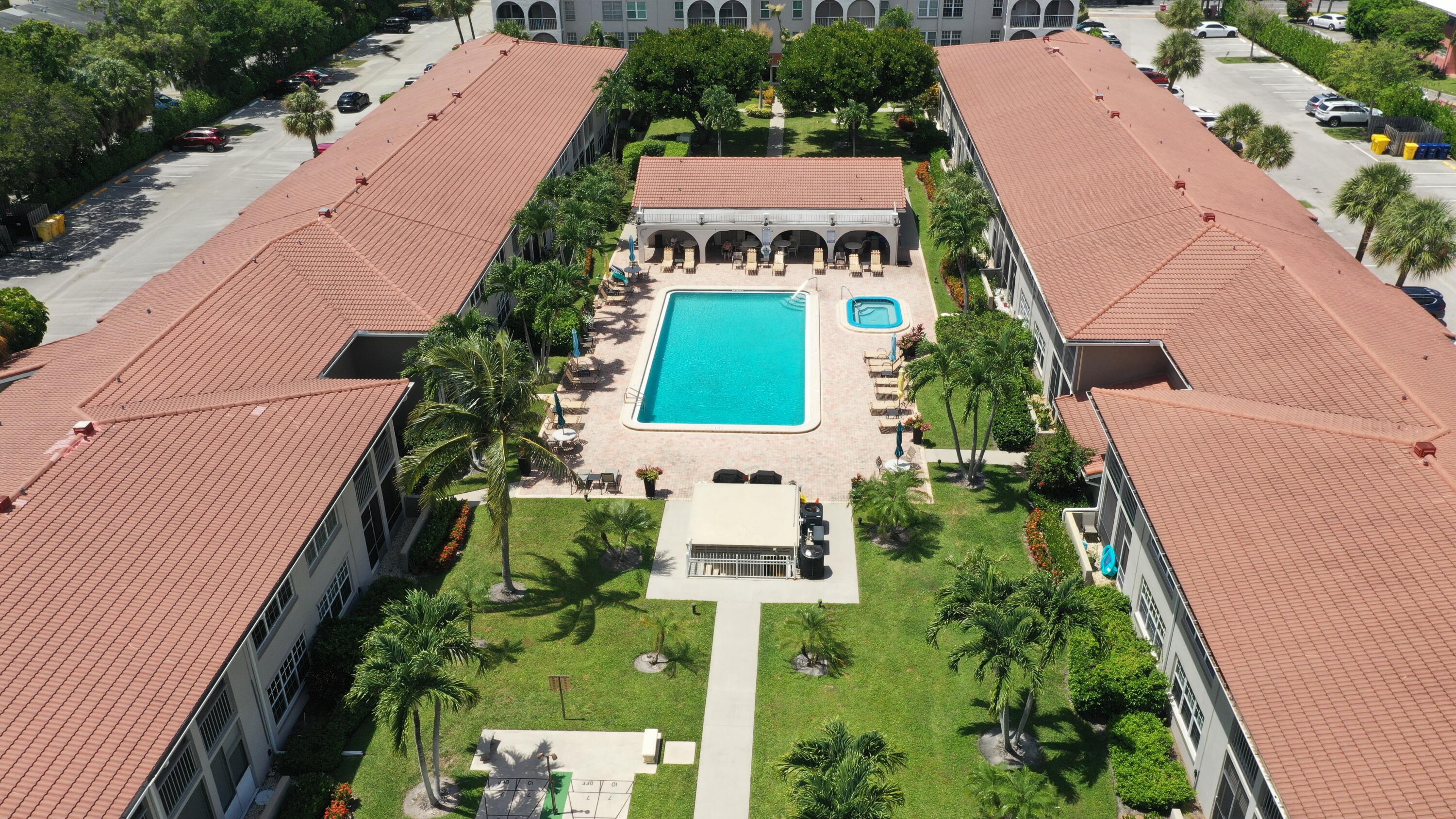 250 Northeast 20th Street, Unit 2320 Boca Raton, FL 33431 - Photo 18 of 21 DJI_0472