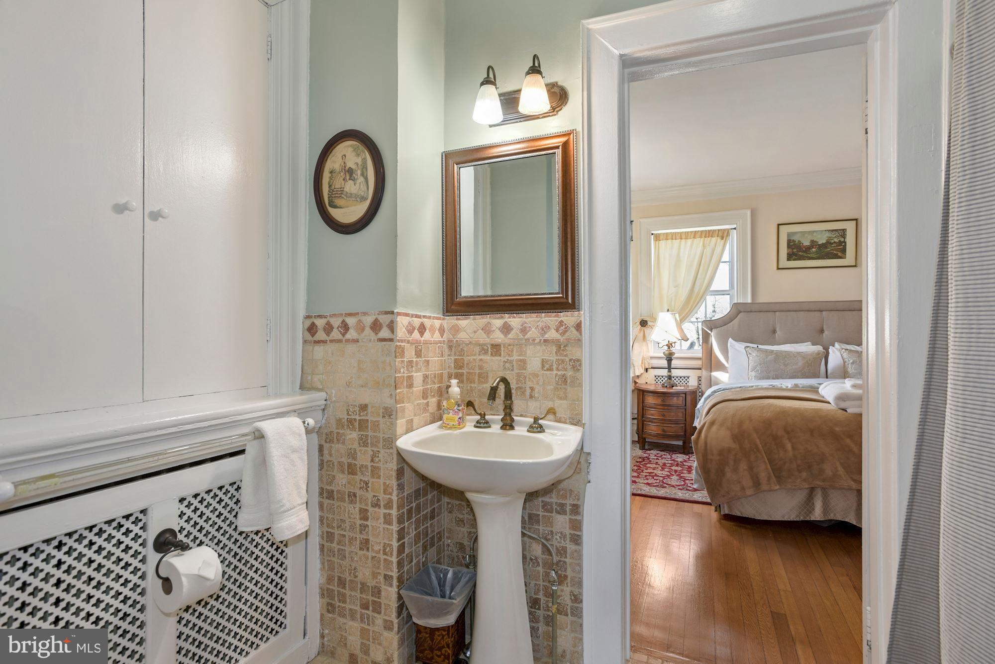 35487 Snake Hill Road Middleburg, VA 20117 - Photo 20 of 59