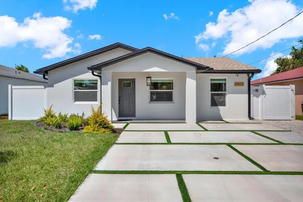 a front view of house with yard