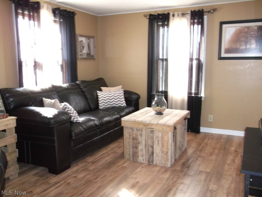 218 State Road Northwest Warren, OH 44483 - Photo 2 of 19 Gallery Image 2