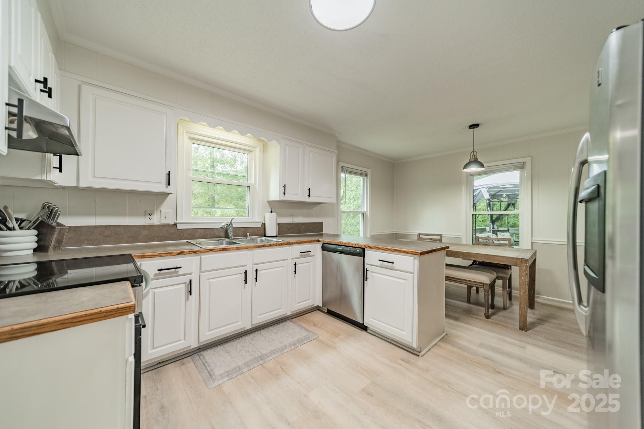 1014 Holly Road Rock Hill, SC 29730 - Photo 9 of 48 Gallery Image 9