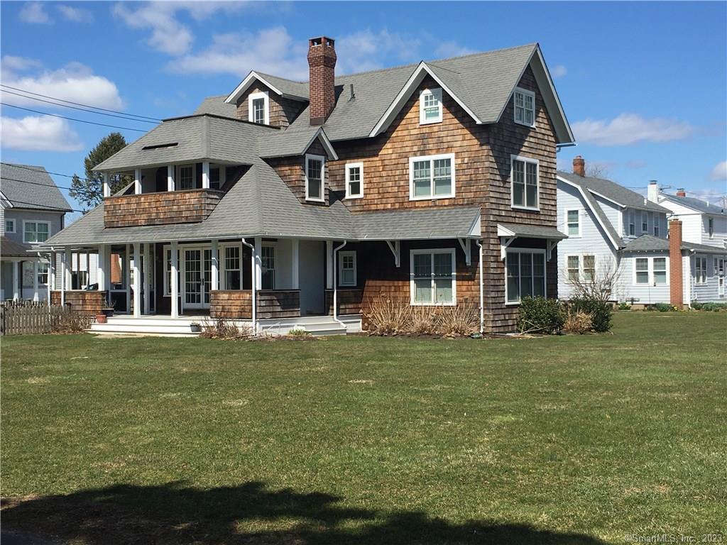 33 Ridgewood Avenue Madison, CT 06443 - Photo 4 of 37