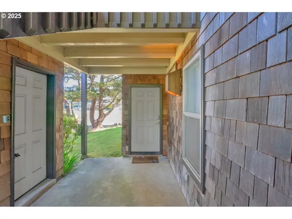 $424,900 | 1080 Bay Street, Unit 19, Florence, OR 97439