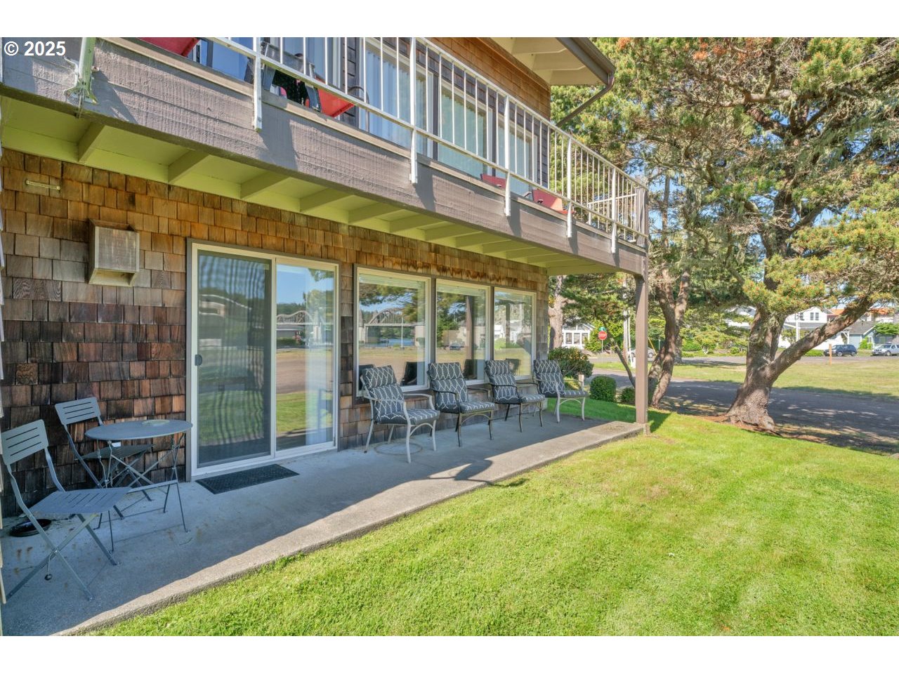 1080 Bay Street, Unit 19 Florence, OR 97439 - Photo 4 of 36