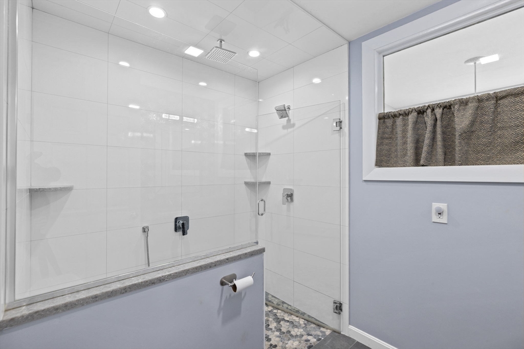 96 Deborah Road Hanover, MA 02339 - Photo 35 of 41