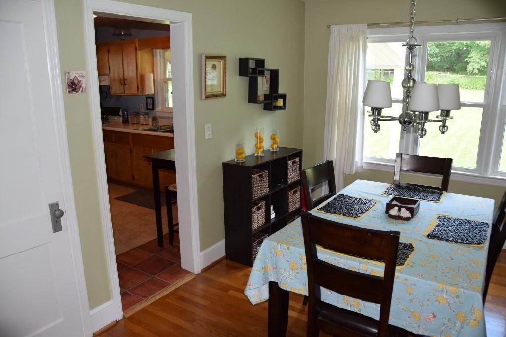 3315 Valentine Road Southwest Roanoke, VA 24018 - Photo 13 of 43 DSC_0048