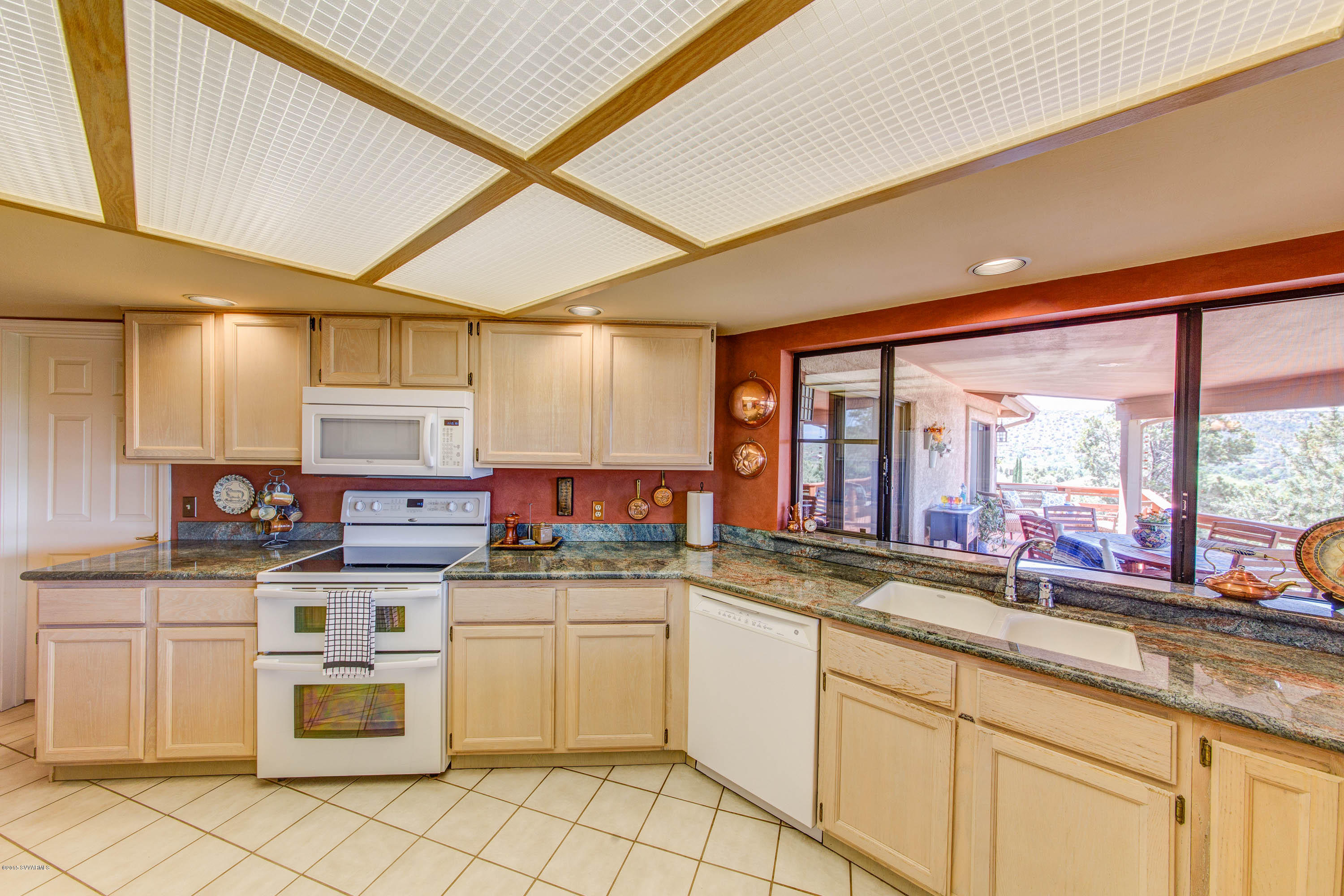 140 Mission Road Sedona, AZ 86336 - Photo 14 of 26 Inspiring View Windows