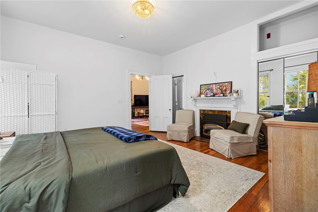 32 School Street, Unit 2 Newport, RI 02840 - Photo 16 of 33