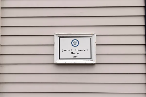 $479,000 | 32 School Street, Unit 2, Newport, RI 02840