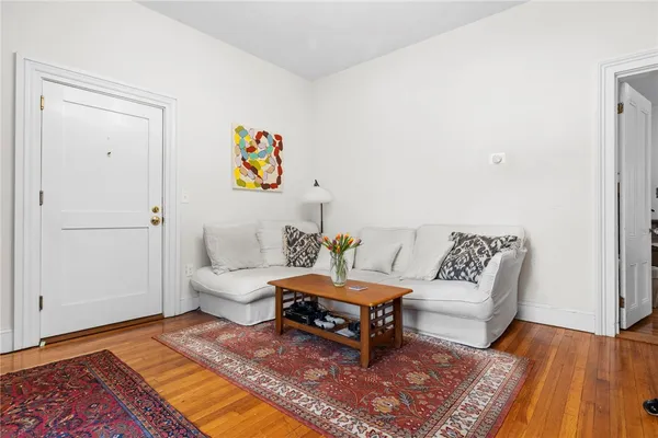 $479,000 | 32 School Street, Unit 2, Newport, RI 02840