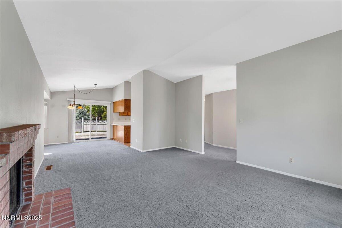 971 Shadow Lane Carson City, NV 89705 - Photo 11 of 29 09-971 Shadow Ln Carson City NV 89705 (4