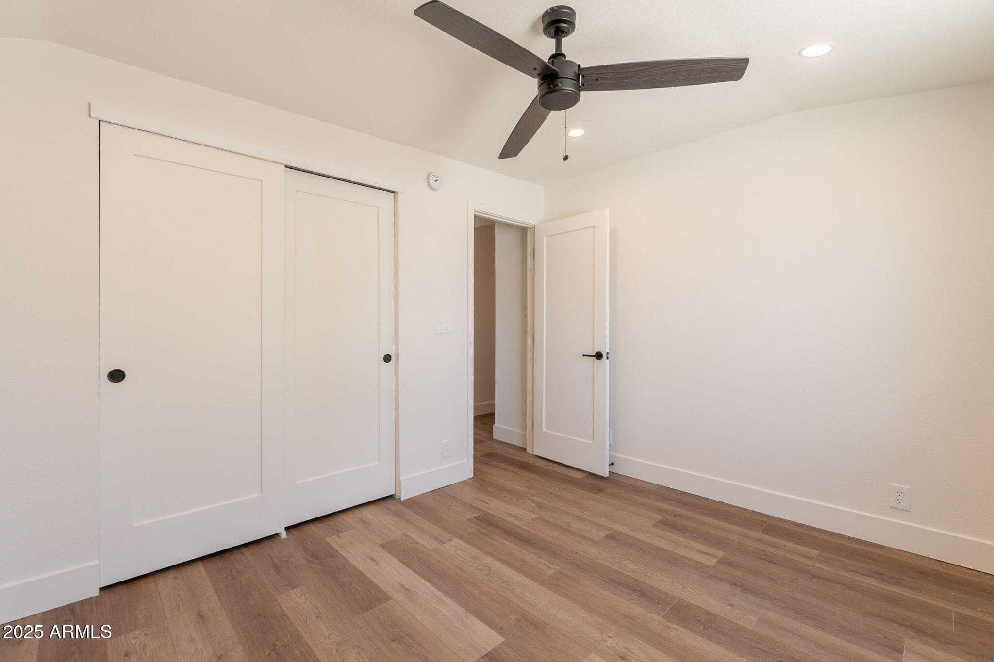 1530 East Alameda Drive Tempe, AZ 85282 - Photo 33 of 54 35-web-or-mls-Alameda-35