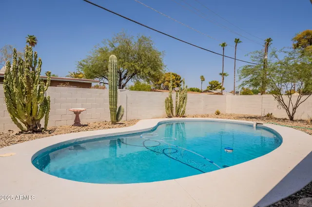 $6,500 | 1530 East Alameda Drive, Tempe, AZ 85282