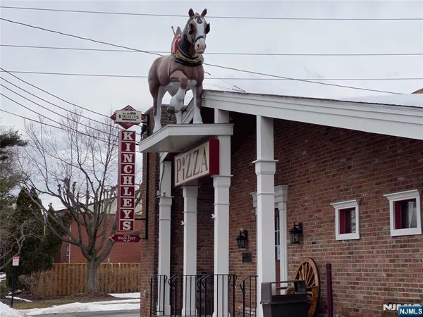 $2,200 | 102 Bellgrove Drive, Unit 4A, Mahwah, NJ 07430