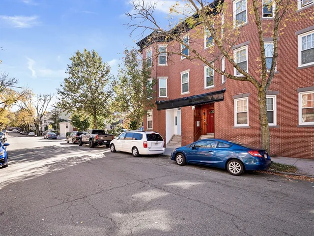$2,500 | 95 Florida Street, Unit 3, Boston, MA 02124