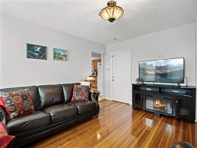 $2,500 | 95 Florida Street, Unit 3, Boston, MA 02124