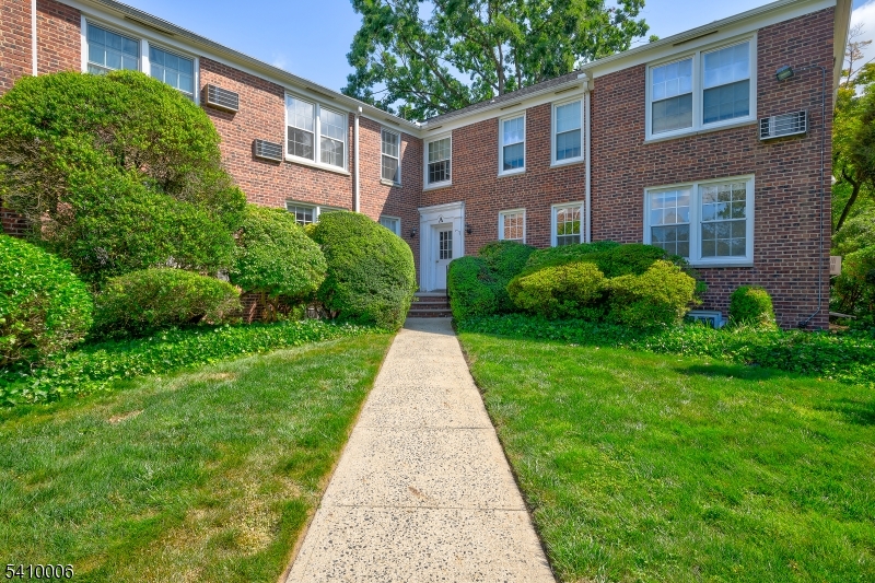 101 Gates Avenue, Unit 3 Montclair, NJ 07042 - Photo 14 of 20