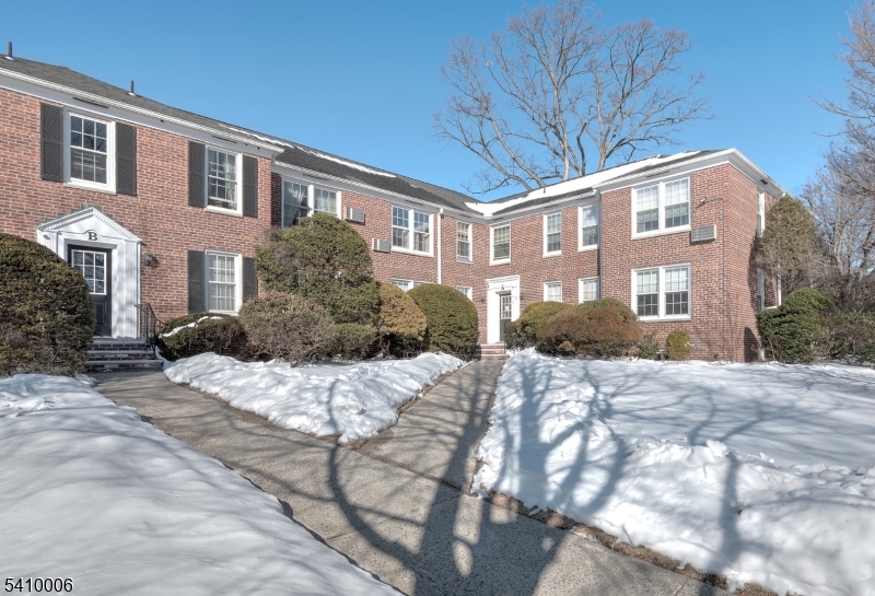 101 Gates Avenue, Unit 3 Montclair, NJ 07042 - Photo 19 of 20