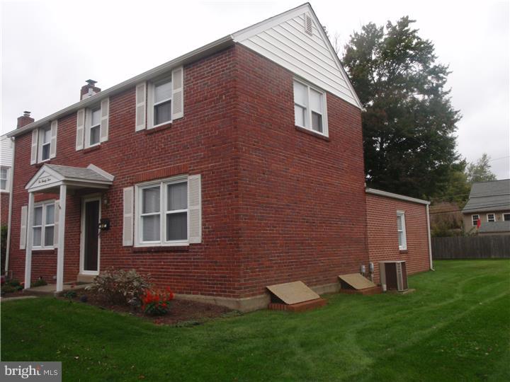 224 Worrell Drive Springfield, PA 19064 - Photo 24 of 25 Exterior Side