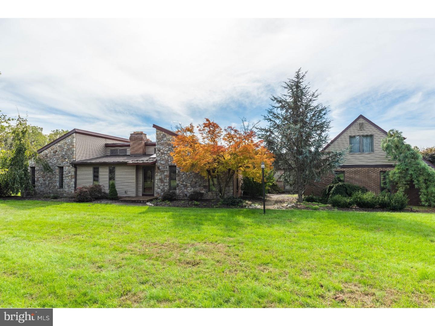 127 King Road Chalfont, PA 18914 - Photo 1 of 23 Gallery Image 1