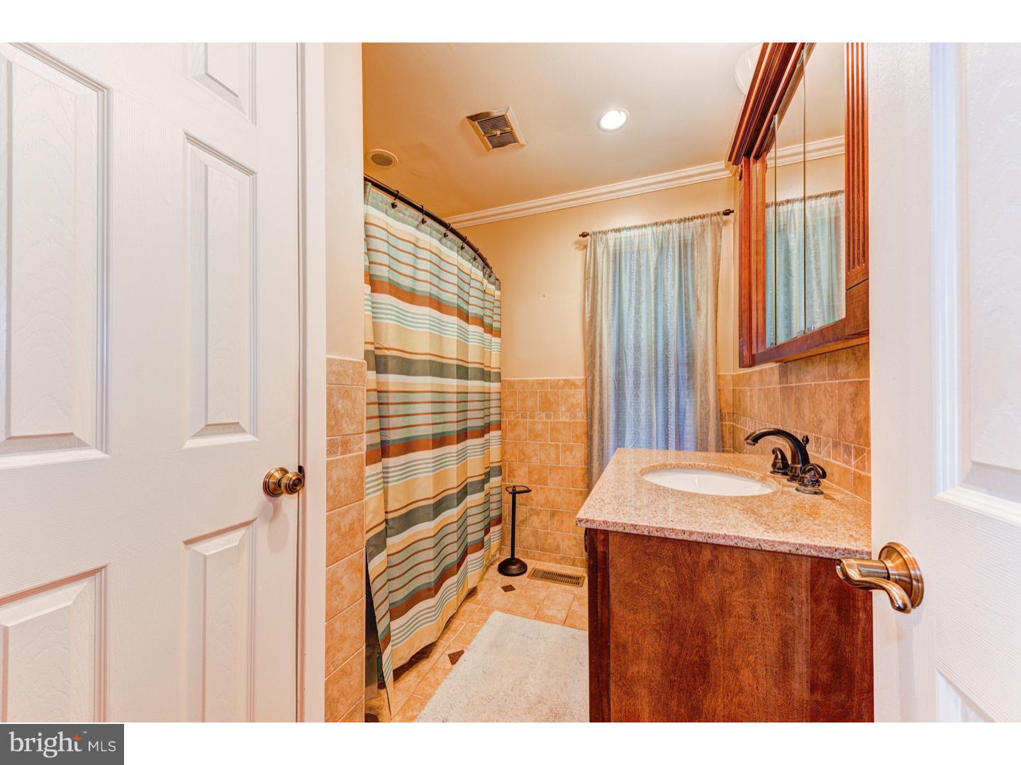 127 King Road Chalfont, PA 18914 - Photo 12 of 23 Gallery Image 12