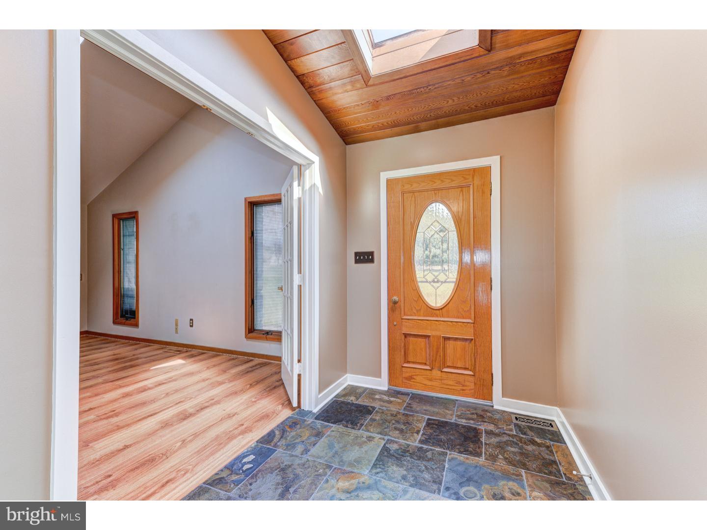 127 King Road Chalfont, PA 18914 - Photo 3 of 23 Gallery Image 3