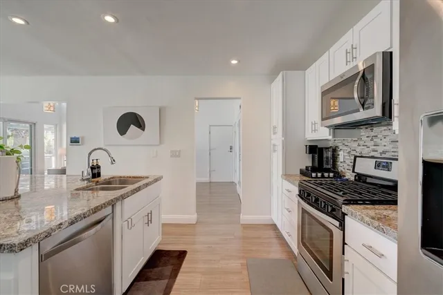 $999,000 | 2922 North Farrell Drive, Palm Springs, CA 92262