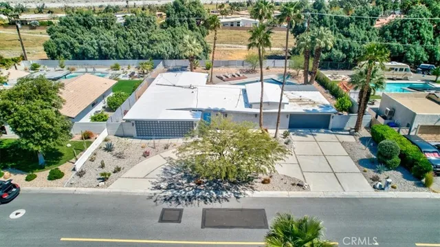 $999,000 | 2922 North Farrell Drive, Palm Springs, CA 92262