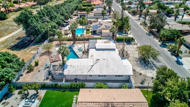 $999,000 | 2922 North Farrell Drive, Palm Springs, CA 92262