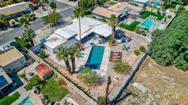 $999,000 | 2922 North Farrell Drive, Palm Springs, CA 92262