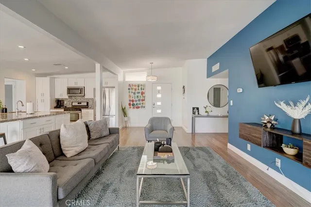 $999,000 | 2922 North Farrell Drive, Palm Springs, CA 92262