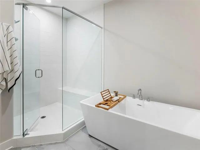 $5,000 | 355 Chiswick Circle, Alpharetta, GA 30009