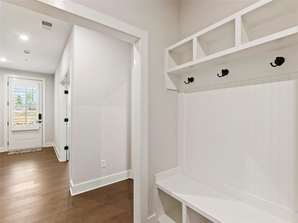 355 Chiswick Circle Alpharetta, GA 30009 - Photo 7 of 57