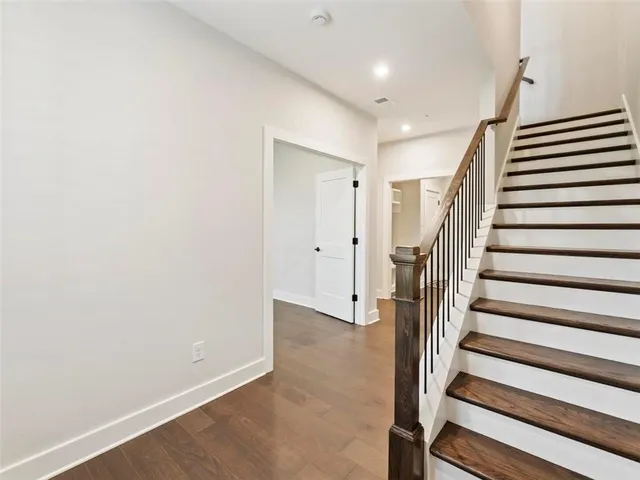 $5,000 | 355 Chiswick Circle, Alpharetta, GA 30009