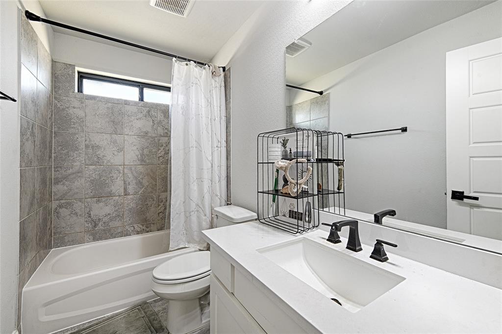 1637 Ranch House Road Celina, TX 75009 - Photo 21 of 35 Gallery Image 21