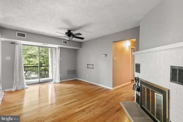 $1,899 | 322 Washington Place, Unit 22, Chesterbrook, PA 19087