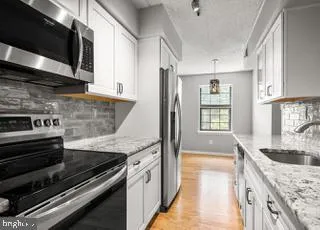 $1,899 | 322 Washington Place, Unit 22, Chesterbrook, PA 19087