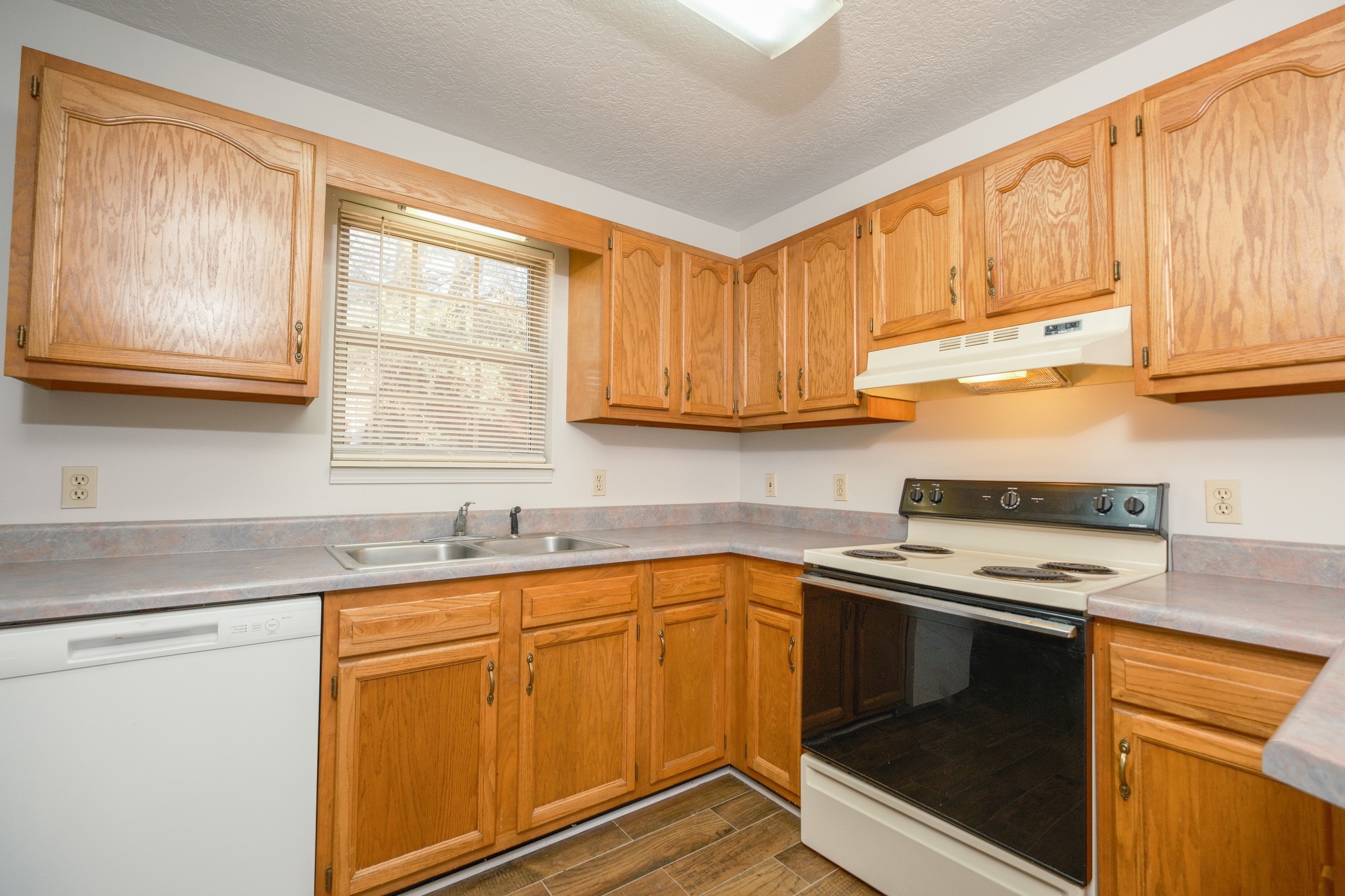 587 Baker Road Martin, TN 38237 - Photo 20 of 33