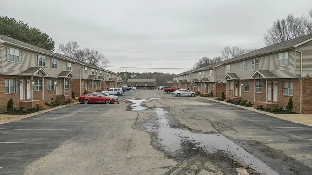 $4,250,000 | 587 Baker Road, Martin, TN 38237