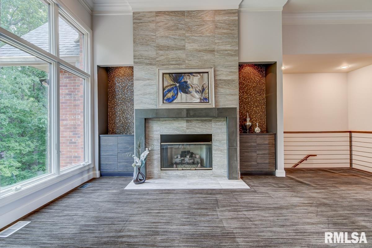 1230 Churchill Road Springfield, IL 62702 - Photo 8 of 50 Gallery Image 8