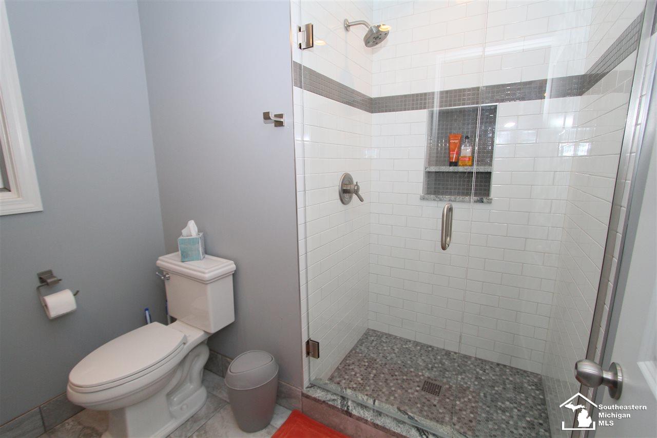 1355 Meanwell Road Dundee, MI 48131 - Photo 21 of 55 50036250-20.JPG