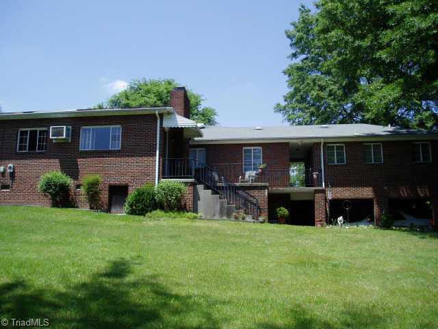 1603 Coventry Road High Point, NC 27262 - Photo 2 of 9 Other. Rear view with patio
