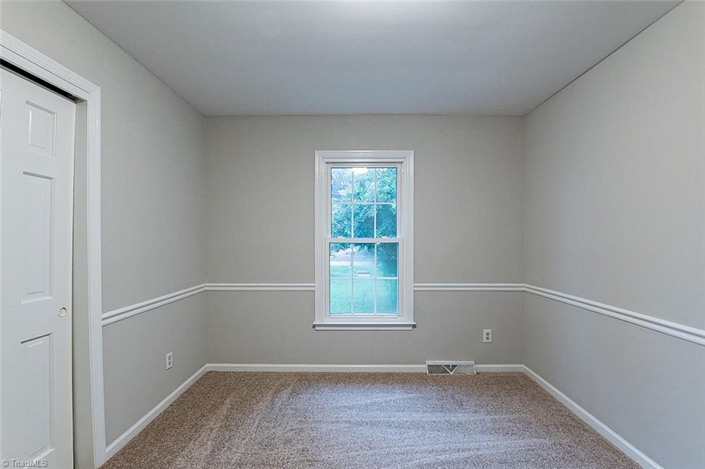 1939 Malone Road Burlington, NC 27215 - Photo 11 of 19 Gallery Image 11